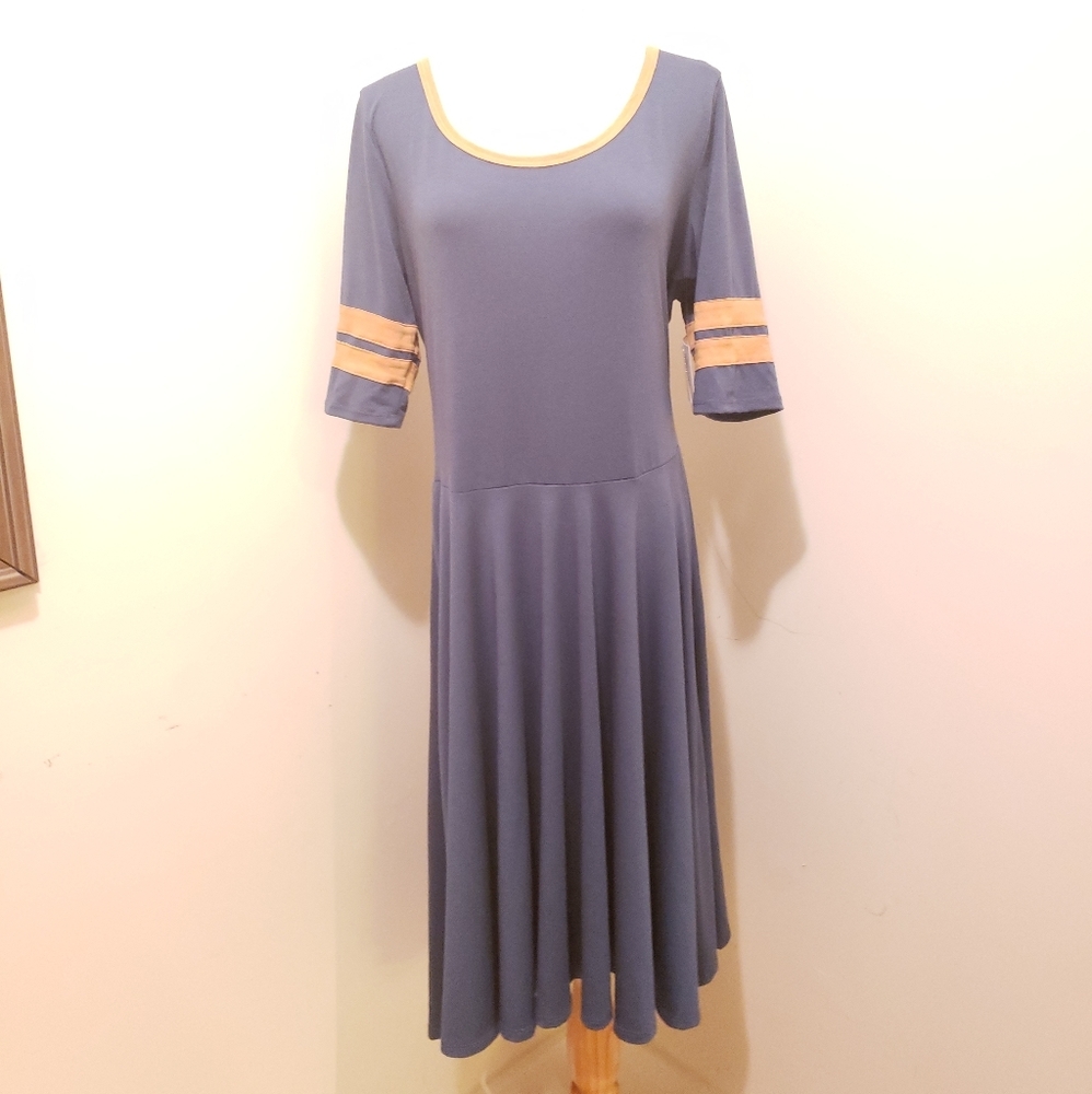 LuLaRoe Nicole Dress